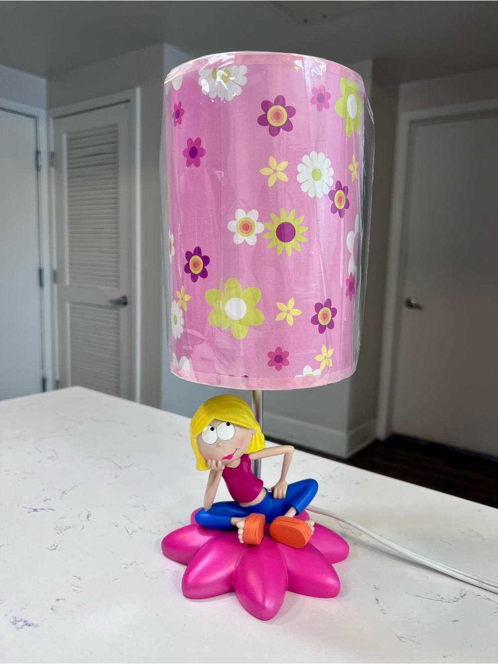 Disney Lizzie McGuire Pink Flower Rare Vintage Desk Lamp NEW